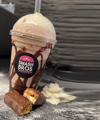 Snikers Milkshake  Regular 